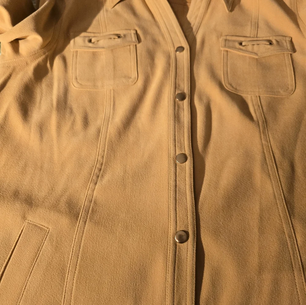 Woman Jacket - Picture 14 of 16